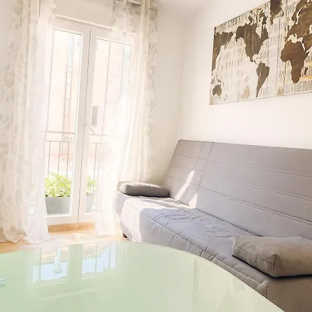 Apartamento Estreno!! Junto A Catedral Con Garaje Gratis By Domushome *